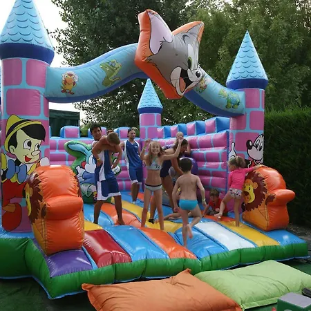 Campingplads Butterfly Village 4*