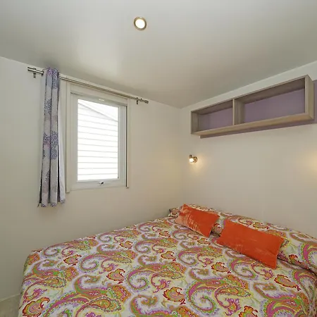 Butterfly Village 4*
