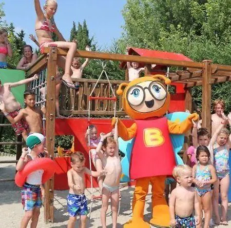 Village Butterfly 4* Пескьера-дель-Гарда