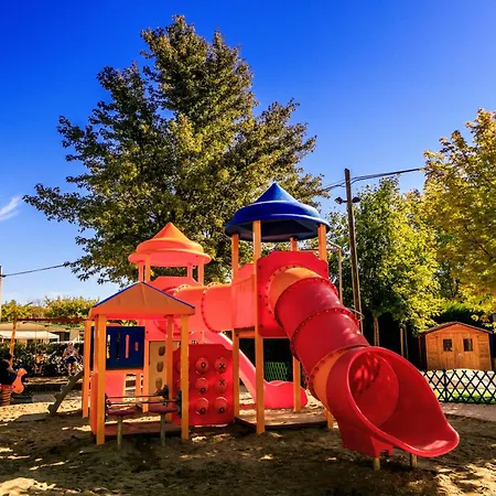Village Butterfly Кемпинг 4*