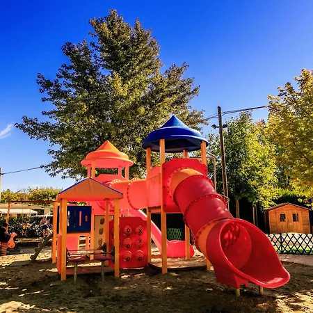 Village Butterfly Parque de Campismo 4*