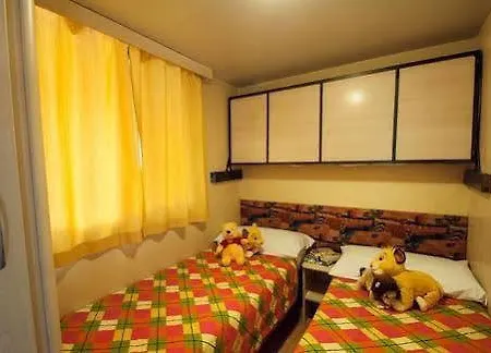 营地 蝴蝶野营村旅馆 佩斯基耶拉德加达
