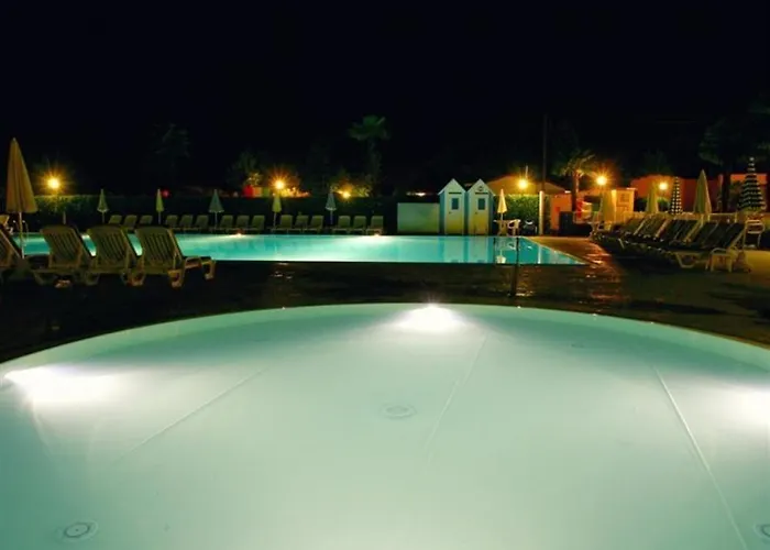 Village Butterfly 4* Πεσκιέρα ντελ Γκάρντα